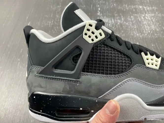 626969-030 (2013) 4 Retro Fear Jordan Pack 0621